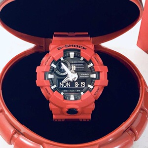 卡西欧g-shock高达40周年联名纪念款手表 初代扎古报丧女妖独角兽