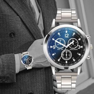 厂家直销炫彩蓝光玻璃三眼钢带手表 男 石英表礼品男士手表