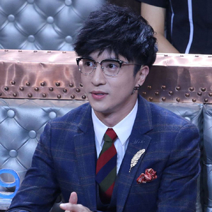 克罗心薛之谦明星同款眼镜框男超轻纯钛半框近视眼镜可配度数镜片