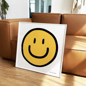 ins笑脸家居装饰画 极简微笑摆画北欧简约卧室小众挂画拍照背景画