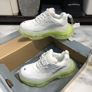 代购balenciaga巴黎世家白绿气垫水晶底triples复古运动老爹鞋