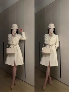 呢子大衣秋冬女装新款高级感气质韩系富家千金白色中长款毛呢外套