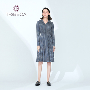 a01l323夏季新款女v领气质收腰短袖连衣裙tribeca翠贝卡旗舰店599
