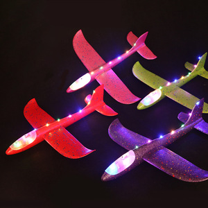 带灯大号手抛发光飞机玩具户外滑行飞机儿童回璇滑翔泡沫飞机模型