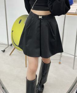 2021秋冬新款尼龙面料拉链气质百搭显瘦高腰短款a字裙摆半身裙女