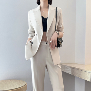 西装套装女款2021年秋冬季高档大牌英伦风休闲气质时尚职业小西服