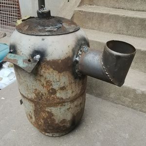 煤气罐改装取暖加温炉有底部 养殖育雏专业加温设 煤炭炉 火炉