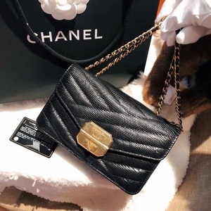 香奈儿包包蜥蜴皮