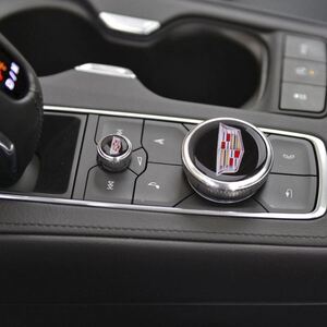 汽车用品 汽车内饰用品 汽车香水 凯迪拉克xt4旋转