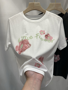 设计感字母花朵图案印花的短袖T恤女2024夏装新款洋气体恤衫上衣