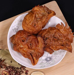 秘制特大个爆皮麻辣鸡头熟食休闲零食小吃鸡脖鸡爪鸭脖鸭头