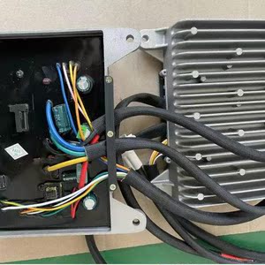 力华增程器控制器