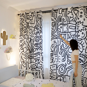 2021年新款卡通男孩黑白涂鸦儿童房卧室女孩飘窗短款窗帘遮光遮阳