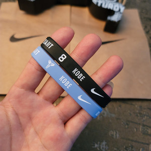 耐克nba球星湖人队黑曼巴科比篮球运动硅胶手环腕带男女学生个性