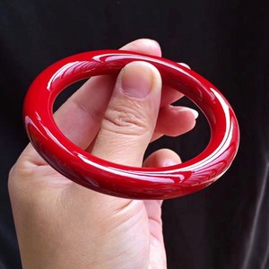 红色珊瑚手镯女款红手环转运宽细镯子送妈老婆本命年礼物