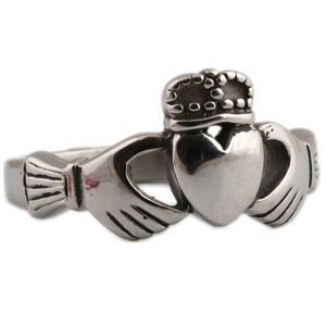 时尚新款个性皇冠戒指复古爱尔兰传统婚戒 象征爱情Love戒指
