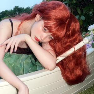 酒红色羊毛卷假发女长发lolita新款时尚长卷发玉米烫自然全头套式