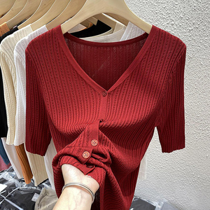 冰丝v领针织开衫女夏季薄款修身显瘦半袖体恤红色正肩短袖T恤上衣