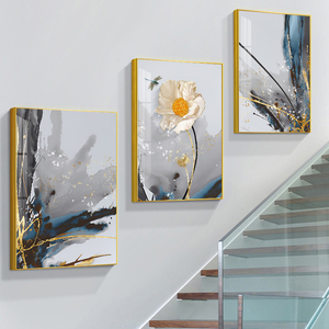 楼梯间挂画别墅复式楼走道楼道墙面装饰画过道拐角转角墙壁三联画