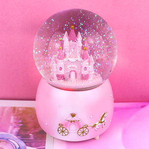 八音盒音乐梦幻城堡水晶球摆件雪花旋转女生闺蜜儿童生日礼物创意