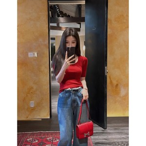 红色圆领短袖针织衫女夏季韩版性感辣妹修身显瘦短款百搭打底上衣
