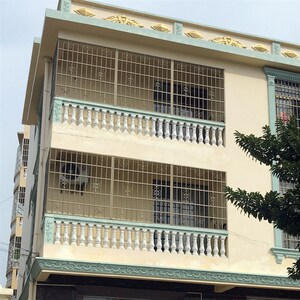 佛山陶瓷瓶阳台栏杆立柱子罗马柱宫廷柱围栏兰r花瓶栏杠葫芦瓶拦