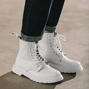 白色马丁靴男大码真皮高帮春秋英伦风皮靴ins潮冬季加绒保暖中帮