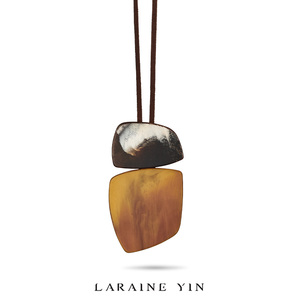 LARAINE YIN小众设计感皮绳项链个性树脂长颈链潮搭毛衣链造型师