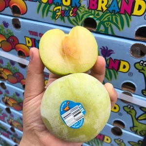 美国绿宝石李子2斤黄肉恐龙蛋布林青李子新鲜酸甜孕妇水果发顺丰