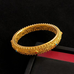 深圳水贝黄金皇后手镯镂空花丝镶嵌千足金999宫廷风 计价定制刻字