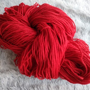 大红色毛线结婚用的婚礼红线丝线团平安线新年中国红绒线备婚好物