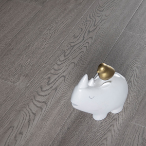 圣象地板三层实木复合北欧风环保莫兰迪灰色地暖锁扣木地板nk3311