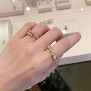 正品bvlgari 宝格丽戒指 18k玫瑰金 满钻蛇头蛇骨蛇形 情侣对戒