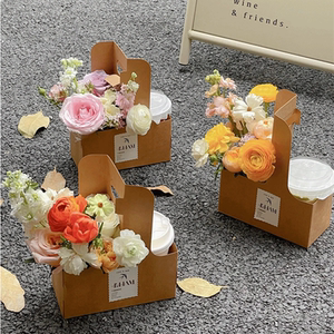 咖啡手提花盒牛皮纸杯托外带包装盒鲜花插花礼盒奶茶便携手拎盒