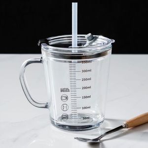 刻度玻璃杯子微波炉保温儿童早餐吸管冲泡喝大容量ins家用水杯