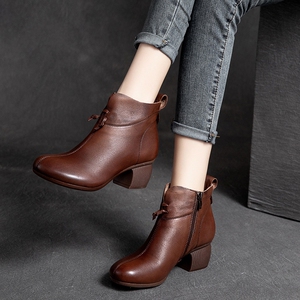 香港景本色秋新款后拉链舒适中粗跟高帮真皮休闲鞋时尚短靴女皮鞋