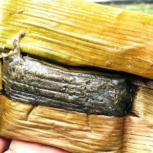 三月粑甜藤蒿子粑清明草泼水粑粑糯米粑粑贵州云南湖南特产小吃