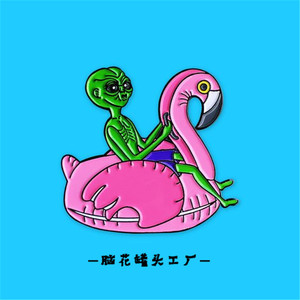 新星人胸针创意et胸章趣味火星宇航猫徽章卡o通火烈鸟女巫配饰推