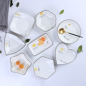 蝶子盘各种形状的盘子家用个性盘子家用2021新款陶瓷盘创意网红