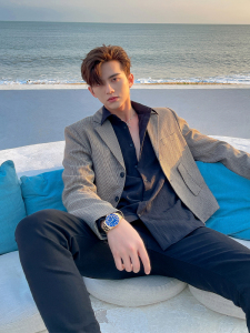 徐志滨soleil 春季新款休闲西装男修身格纹百搭加厚西服外套