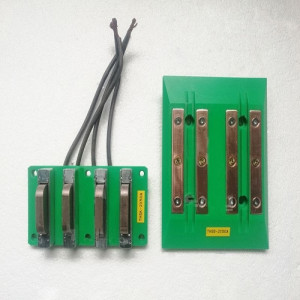 新品v000da小车电池充电刷刷板刷块 a充v单极220ag电刷agv充电滑