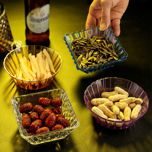 酒吧干果碟子 ktv零食小吃碟塑料瓜子盘子小食碗商用透明发光配套