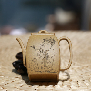 宜兴陶刻绘名家张重庆人物赏梅图原矿冷金黄泥料小品四方紫砂壶