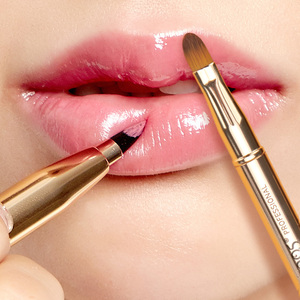 便携款~唇刷伸缩口红刷遮瑕v刷双头金属带盖迷你化妆刷彩妆唇彩刷