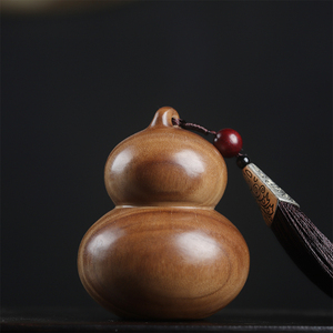 绿檀木雕刻手工葫芦手把件汽车挂件车载摆件转运挂式吊坠把玩礼物