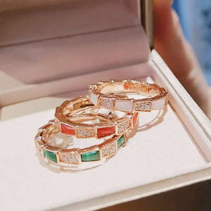 纯银柜宝格丽正蛇形蛇骨贝母戒指18k玫瑰金柳钉贝壳满钻情侣对戒