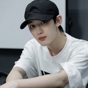 时代少年团丁程鑫同款短帽檐棒球帽子男女韩遮阳帽情侣鸭舌帽帽子