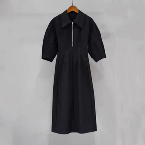 朗Z女装法式设计感收腰小黑裙2024春装新款轻商务连衣裙