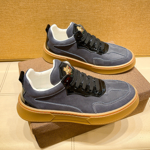 欧洲站鞋子男潮鞋百搭真皮头层牛皮蓝色卡其色小蜜蜂英伦风板鞋男