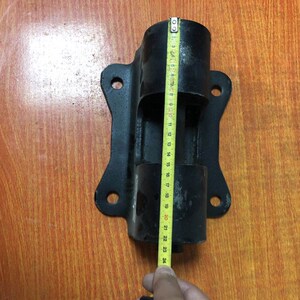 万里扬变速箱吊架